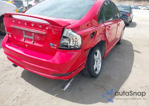 2009 Volvo S40 T5 R-Design из США, поврежденный, VIN YV1MH672292466559